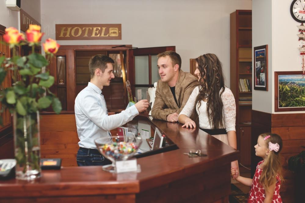 Hotel Gobor Витанова Экстерьер фото